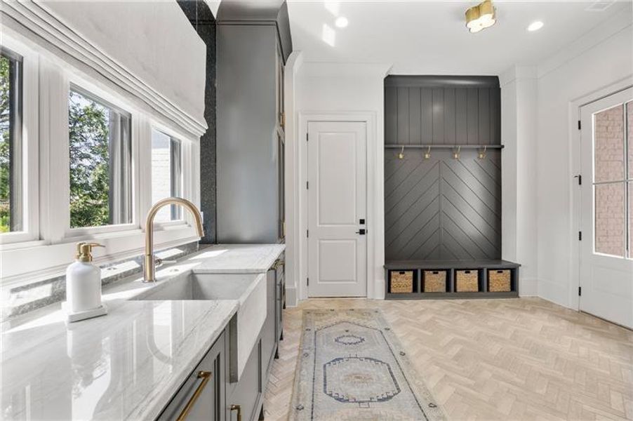 Furnished interior view inside a new home in , Alpharetta (Image 38).