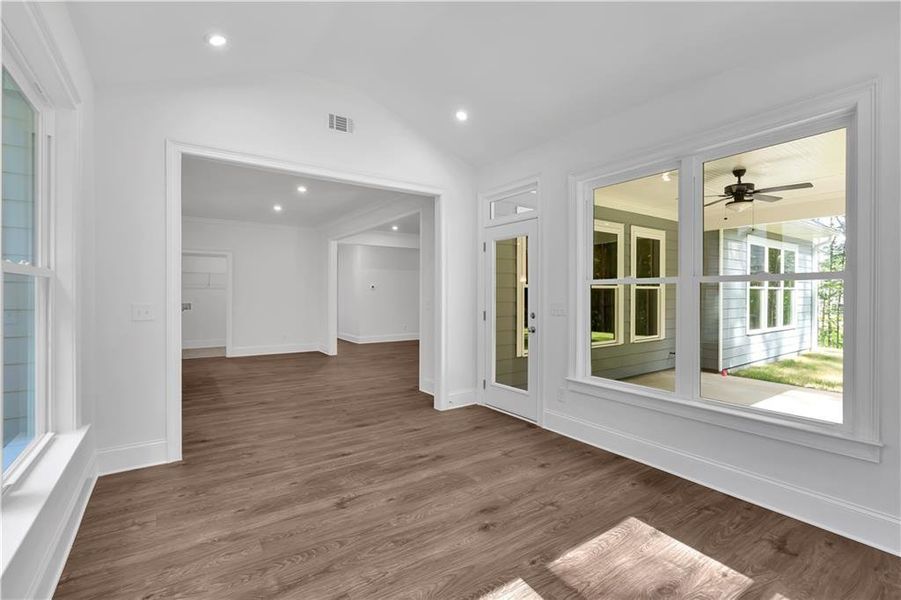 Spacious, unfurnished interior of a new home in Ford Landing, Acworth (Image 38).