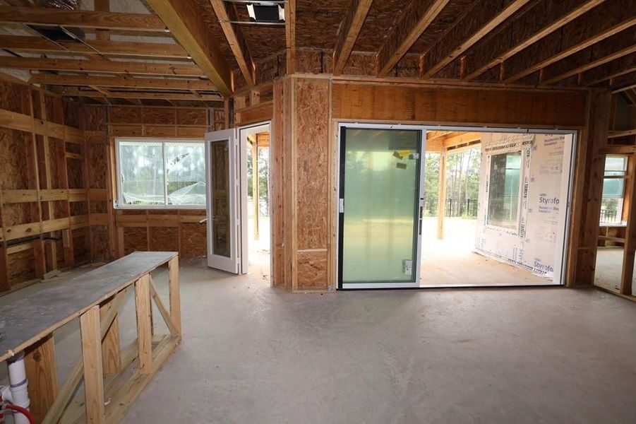 Spacious, unfurnished interior of a new home in The Highlands 55' - Encore Collection, Porter (Image 10). Spacious, unfurnished interior of a new home in The Highlands 55' - Encore Collection, Porter (Image 10).