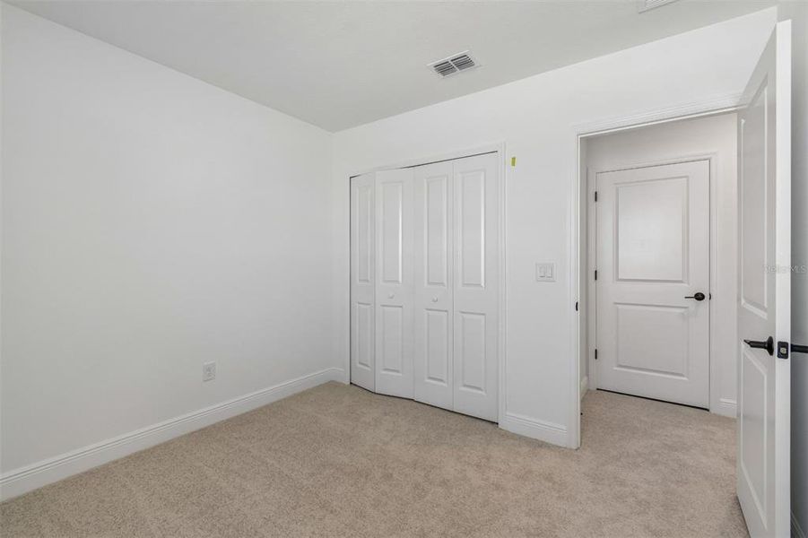 Spacious, unfurnished interior of a new home in SeaFlower, Bradenton (Image 30).