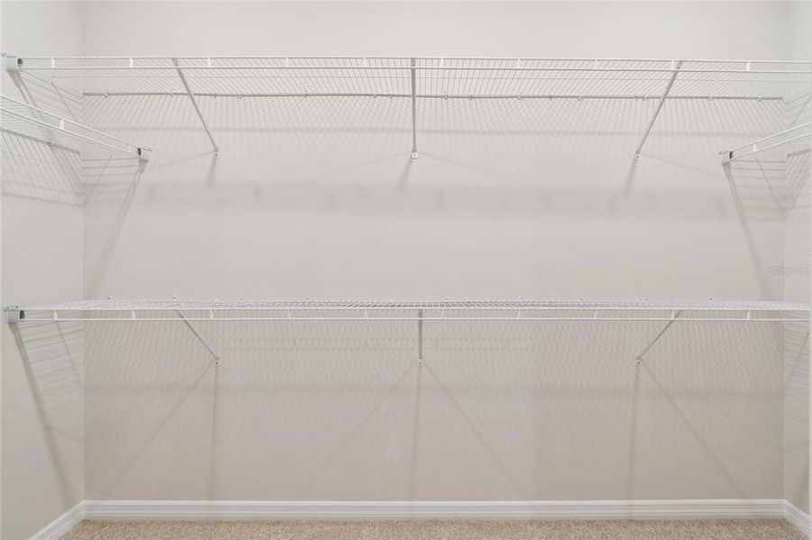 Spacious, unfurnished interior of a new home in , Orlando (Image 17).