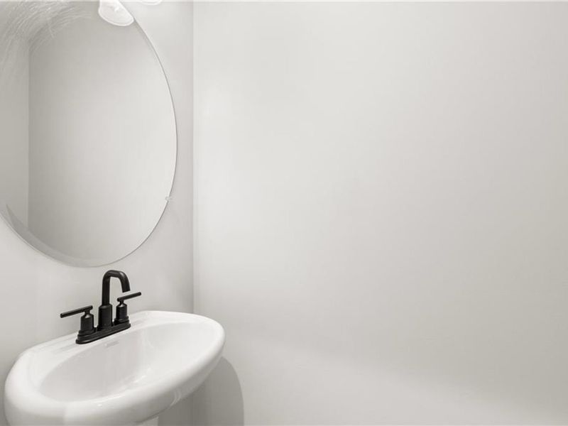 Close-up of interior finishes inside a home in Lake Shore, Winder (Image 10).