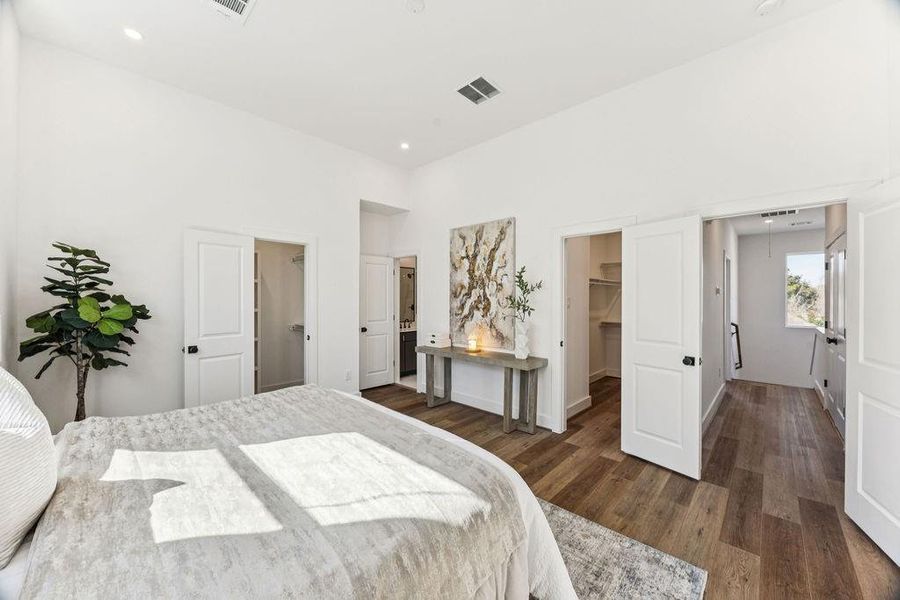 Furnished interior view inside a new home in , Houston (Image 27).