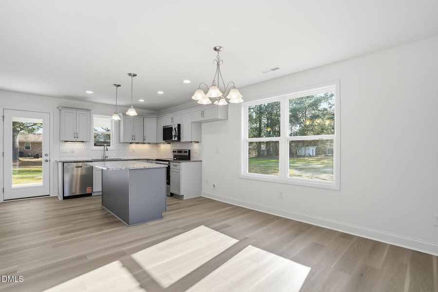 218 Rae St-24 218 Rae St-24