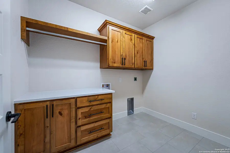 Image 30 of a home in . Image 30 of a home in .