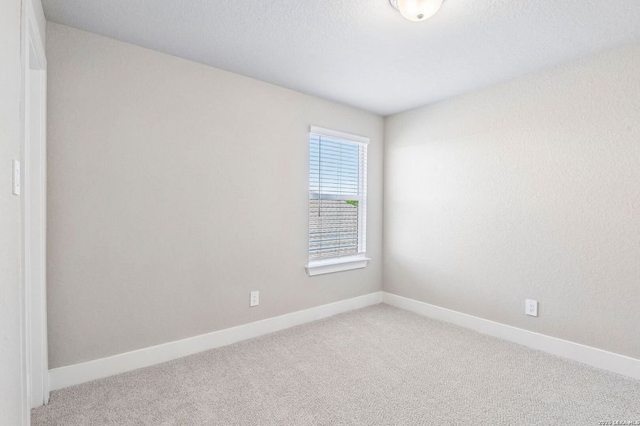 Spacious, unfurnished interior of a new home in Stetson Ridge, Marion (Image 39).