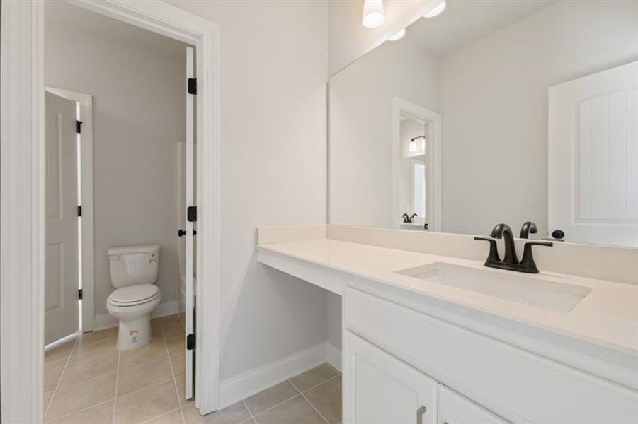 Furnished interior view inside a new home in Ruby Creek Estates, Atlanta (Image 7). Furnished interior view inside a new home in Ruby Creek Estates, Atlanta (Image 7).