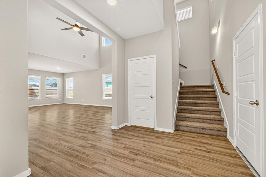 Spacious, unfurnished interior of a new home in Sunterra, Katy (Image 14). Spacious, unfurnished interior of a new home in Sunterra, Katy (Image 14).