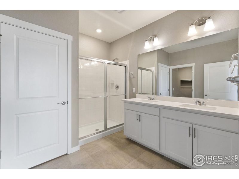 Furnished interior view inside a new home in Tailholt, Severance (Image 7).