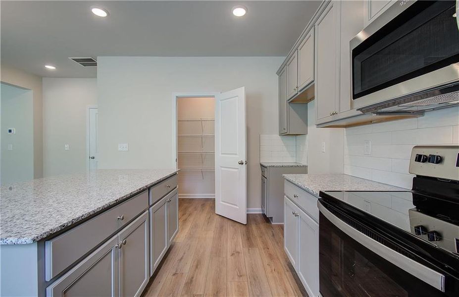 Furnished interior view inside a new home in Kingsmere Estates, Loganville (Image 8).