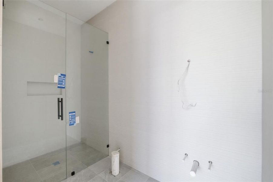 In-progress construction of a new home in Stonelake Ranch, Thonotosassa, FL (Image 31).