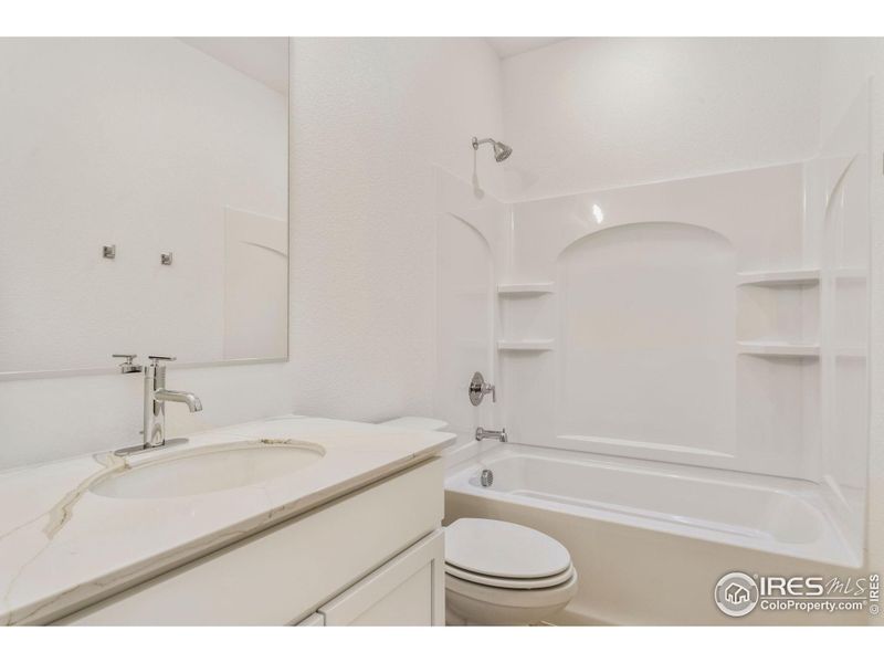 Image 14 of a home in Hudson Hills.