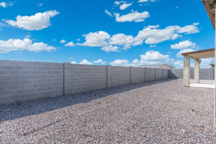 33-web-or-mls-DSC01597-HDR-Edit 33-web-or-mls-DSC01597-HDR-Edit