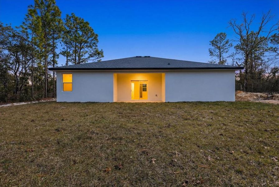 Exterior details and patio area of a home in , Citrus Springs (Image 21).
