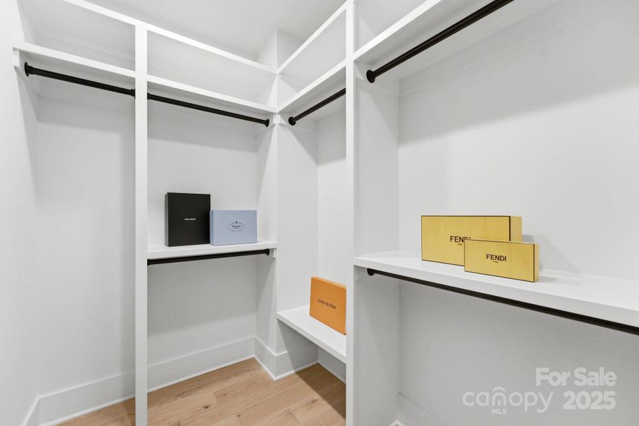 Image 32 of a home in .