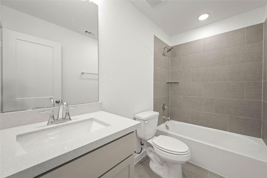 1304 Stockton- Bathroom-2