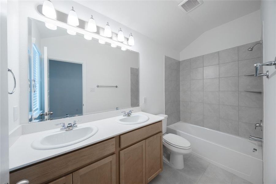 Bath 2 Bath 2