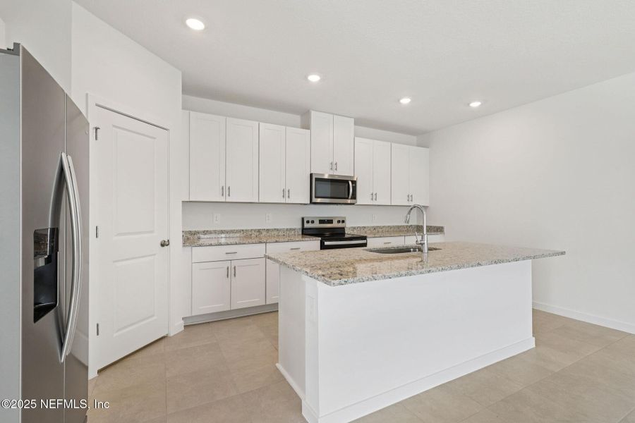 Furnished interior view inside a new home in Azalea Creek, Jacksonville (Image 12).