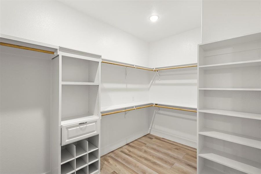 Spacious, unfurnished interior of a new home in , Kaufman (Image 28). Spacious, unfurnished interior of a new home in , Kaufman (Image 28).