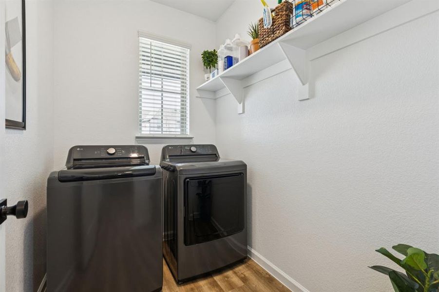 Furnished interior view inside a new home in , Lavon (Image 21). Furnished interior view inside a new home in , Lavon (Image 21).