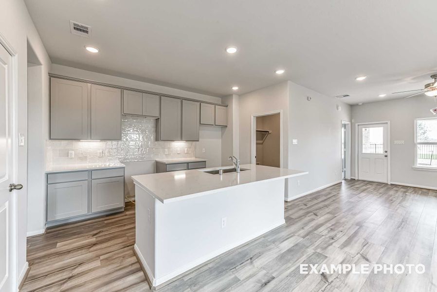 Representative furnished interior of a home built from the The Costa by Davidson Homes LLC in Sunterra, Katy (Image 8). Representative furnished interior of a home built from the The Costa by Davidson Homes LLC in Sunterra, Katy (Image 8).