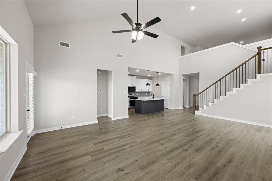 7578 Wild Mint- Living Room-2 7578 Wild Mint- Living Room-2