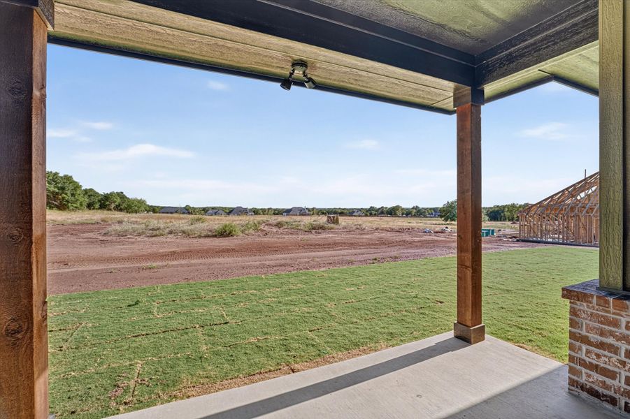 Exterior details and patio area of a home in Taylor Ranch, Springtown (Image 4).