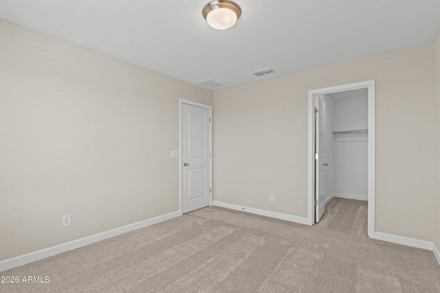 16805 W Cavedale Dr-23