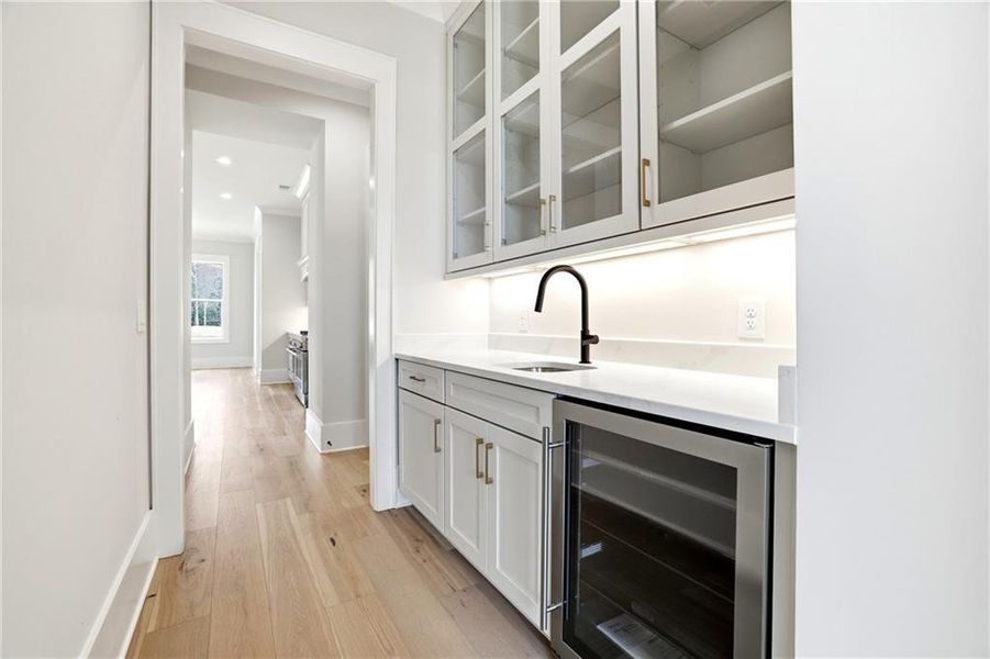 Furnished interior view inside a new home in , Woodstock (Image 11).
