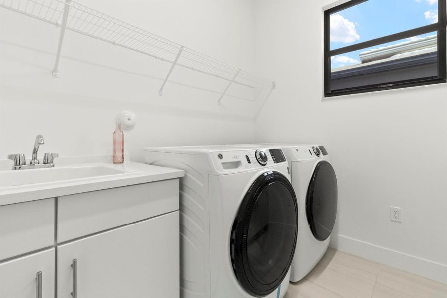 Close-up of interior finishes inside a home in , Boca Raton (Image 24). Close-up of interior finishes inside a home in , Boca Raton (Image 24).