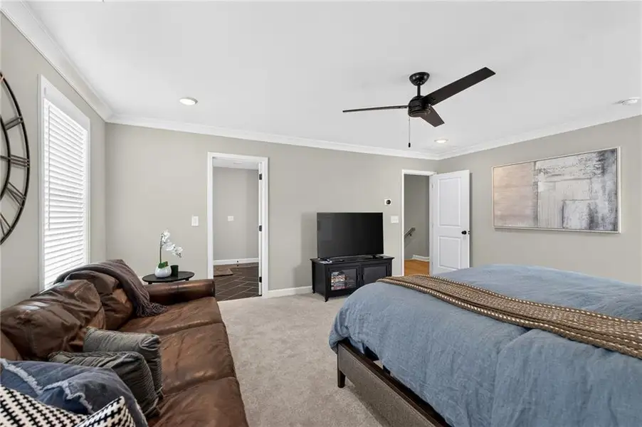 Furnished interior view inside a new home in Avenbrook, Mableton (Image 32).