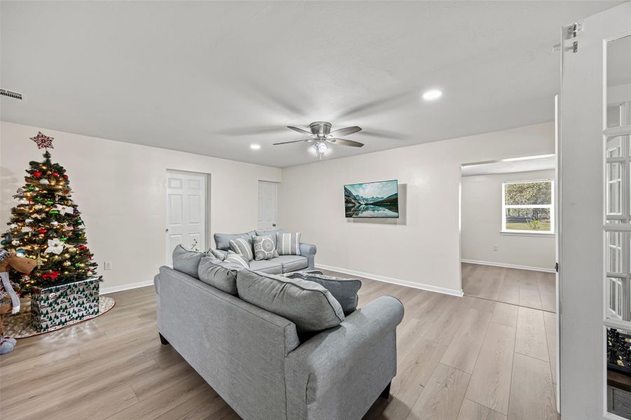 Furnished interior view inside a new home in , Splendora (Image 34). Furnished interior view inside a new home in , Splendora (Image 34).