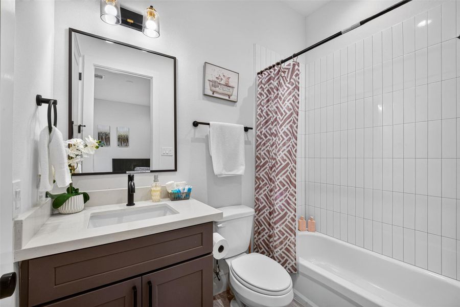 Furnished interior view inside a new home in , Houston (Image 39).