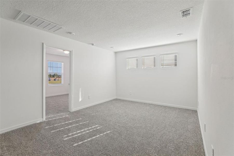 Spacious, unfurnished interior of a new home in The Meadow at Crossprairie, St. Cloud (Image 21).