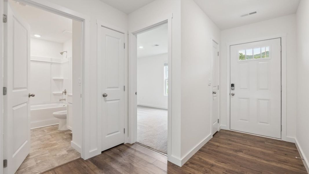 Image 17 of a home in Emory Creek. Image 17 of a home in Emory Creek.