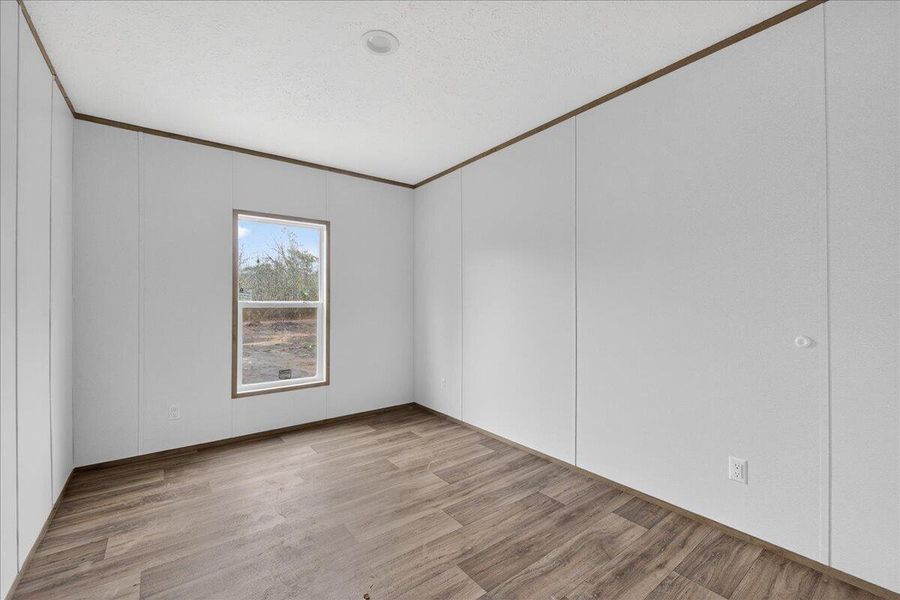 Spacious, unfurnished interior of a new home in , Pineville (Image 21).