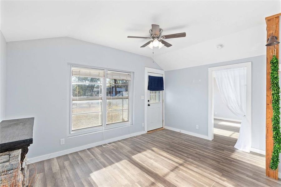 Spacious, unfurnished interior of a new home in , Brownwood (Image 12).