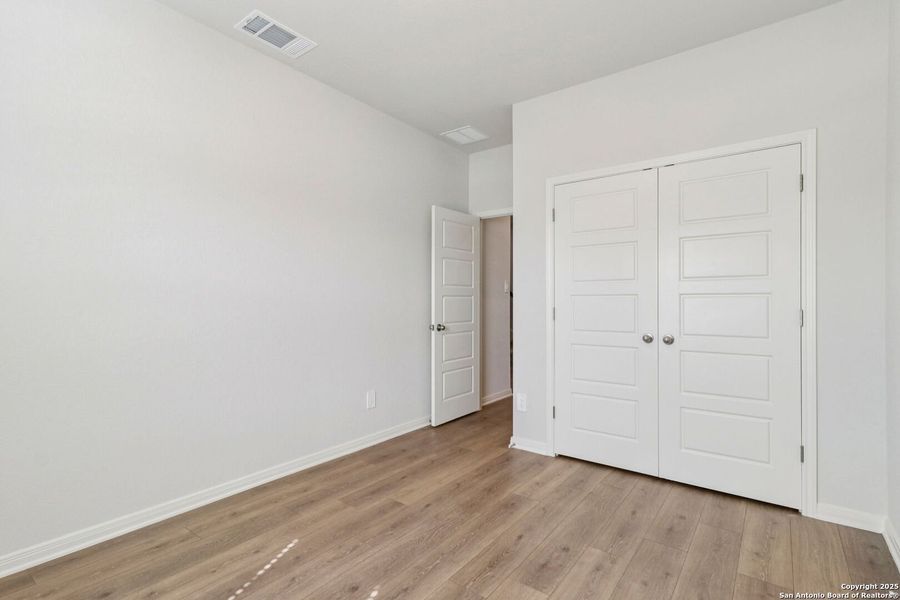 Spacious, unfurnished interior of a new home in Estancia Ranch - Premier Series, San Antonio (Image 42). Spacious, unfurnished interior of a new home in Estancia Ranch - Premier Series, San Antonio (Image 42).