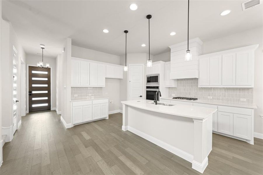 802 Whaley- Kitchen-2