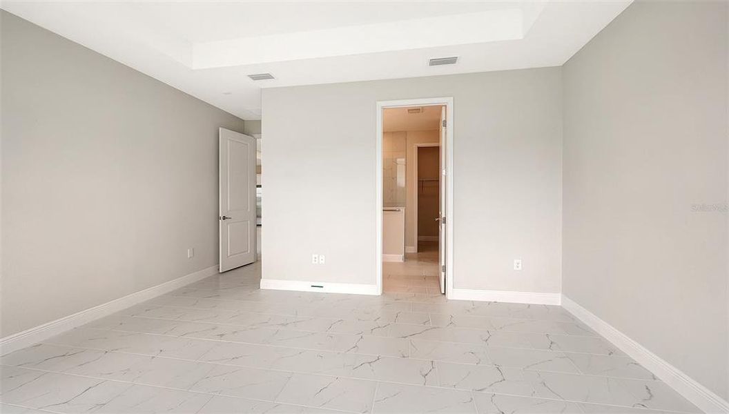 Spacious, unfurnished interior of a new home in Grand Park, Sarasota (Image 17). Spacious, unfurnished interior of a new home in Grand Park, Sarasota (Image 17).