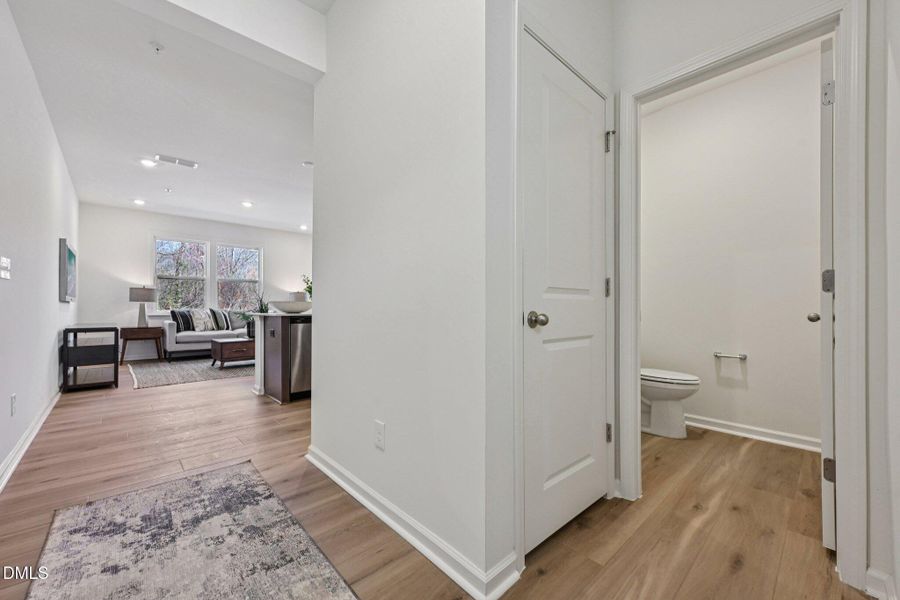 24-web-or-mls-Malbec Dr-S1102-024