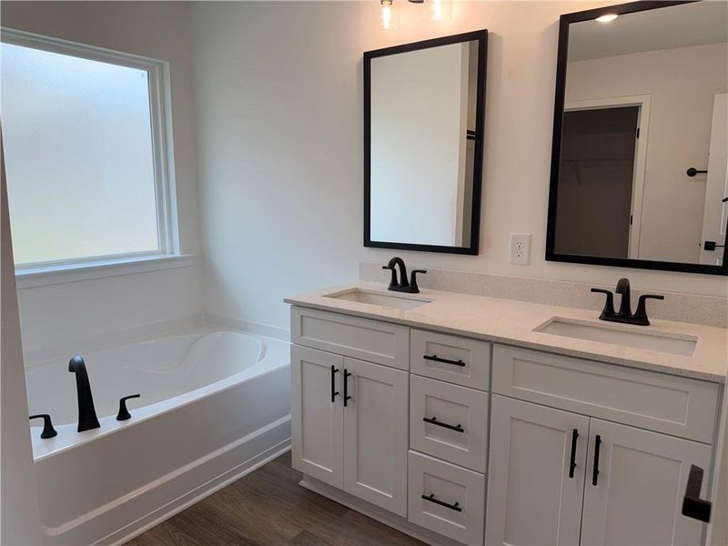 Furnished interior view inside a new home in Thunder Ridge, Dawsonville (Image 5).