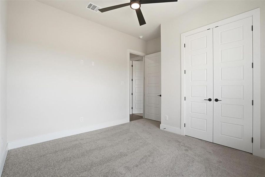 Spacious, unfurnished interior of a new home in Aledo Heights - Aledo ISD, Aledo (Image 34).