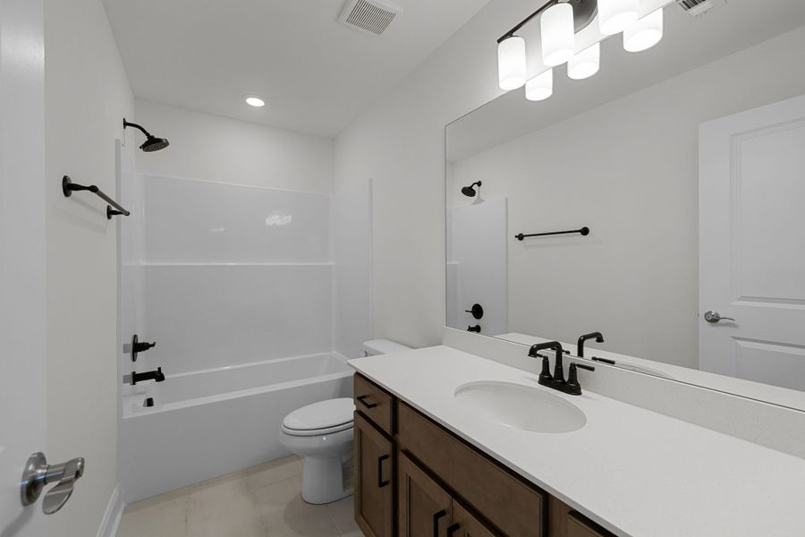 Furnished interior view inside a new home in Carothers Farms, Nolensville (Image 9).