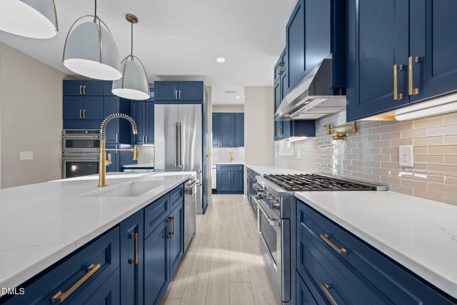 49-web-or-mls-_RAD7539