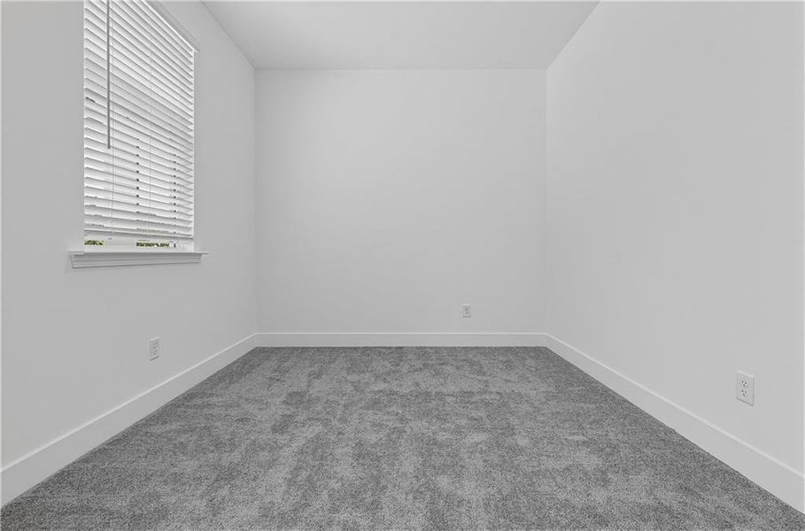 Spacious, unfurnished interior of a new home in , Bethlehem (Image 30).
