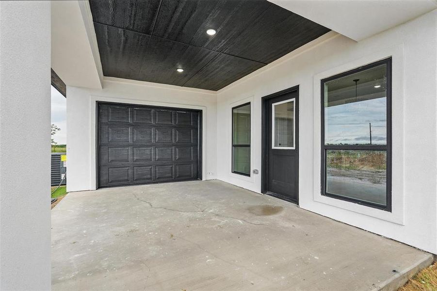 Exterior details and patio area of a home in , Mabank (Image 3). Exterior details and patio area of a home in , Mabank (Image 3).