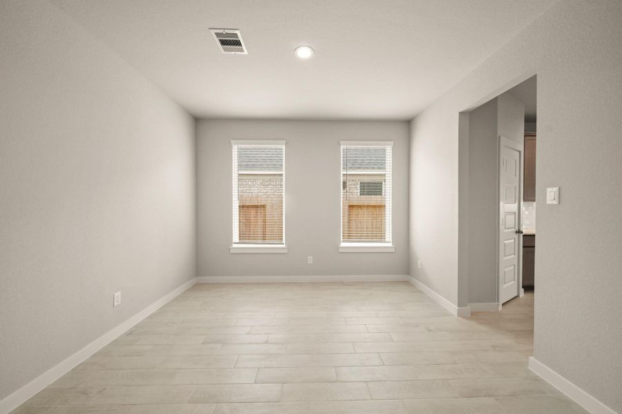 Spacious, unfurnished interior of a new home in Barton Creek Ranch, Conroe (Image 19). Spacious, unfurnished interior of a new home in Barton Creek Ranch, Conroe (Image 19).