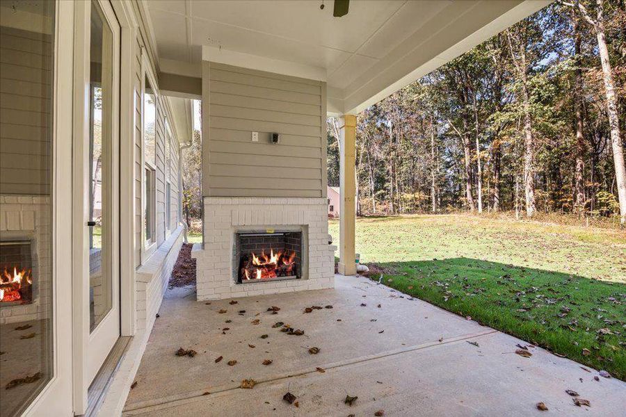 Exterior details and patio area of a home in , Gainesville (Image 26).