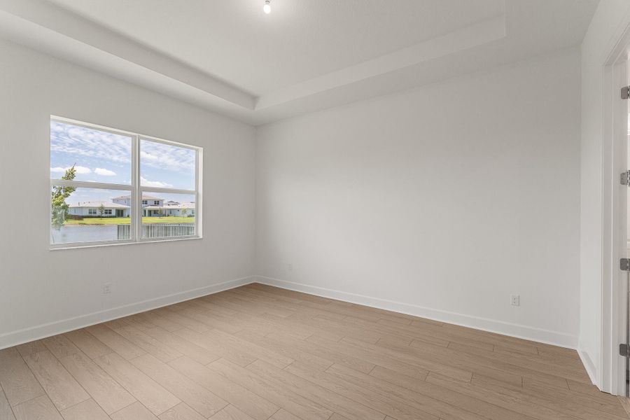 US_SEF_MERIDIAN_LOT 62_OWNERS SUITE